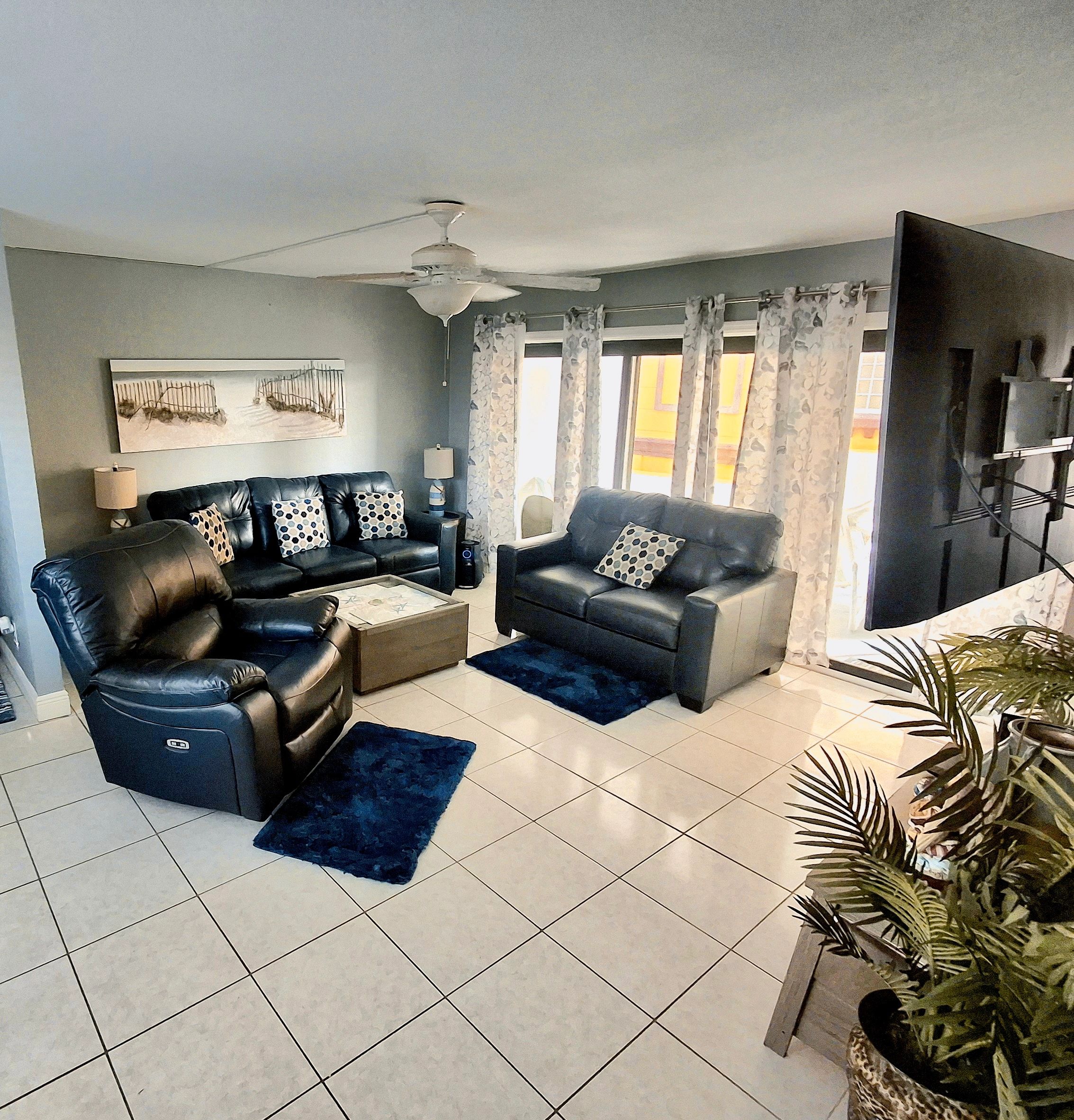 Unit 204 — Fully Stocked Kitchen